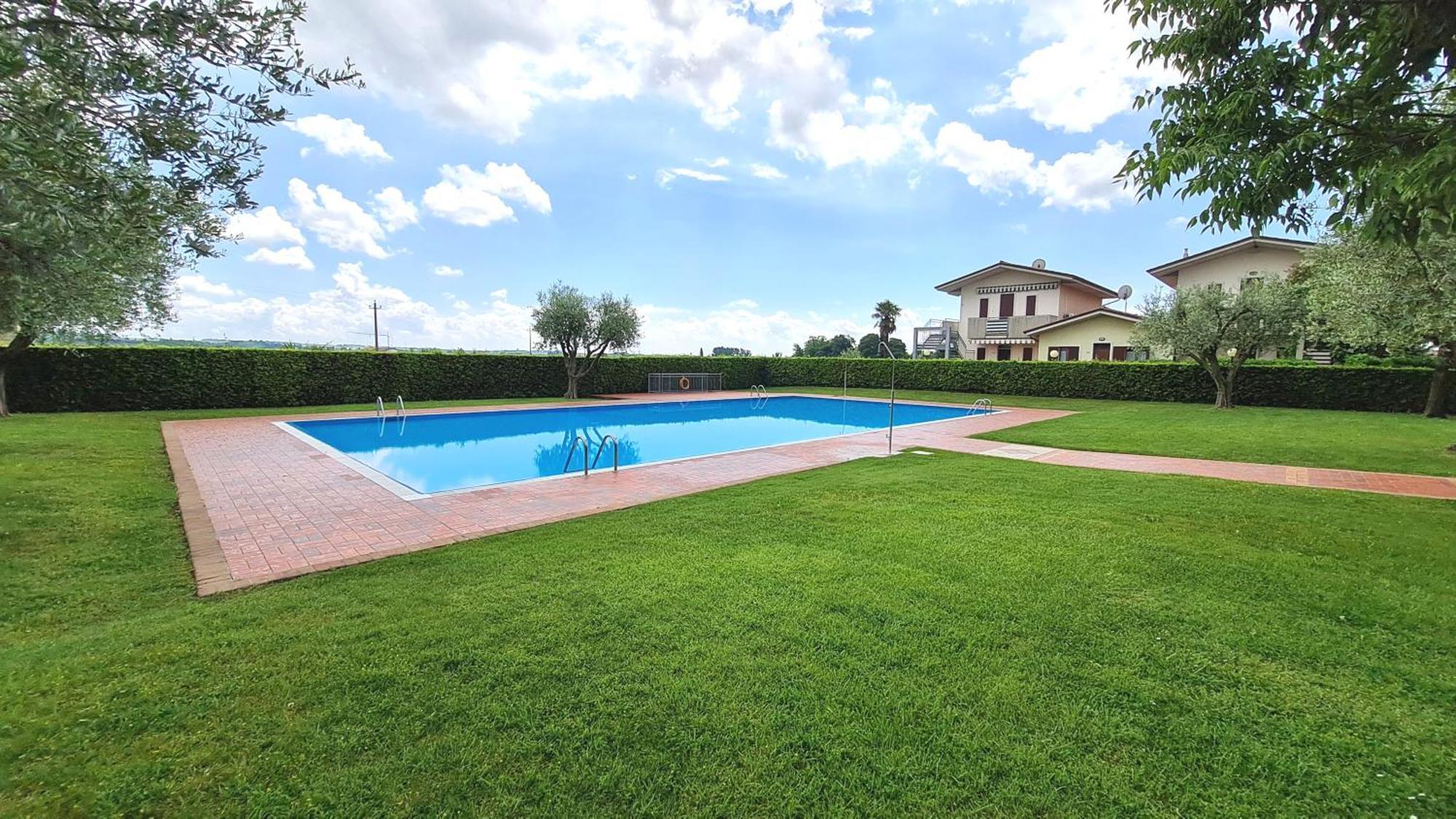 Apartments Gli Ulivi Lazise Exteriér fotografie